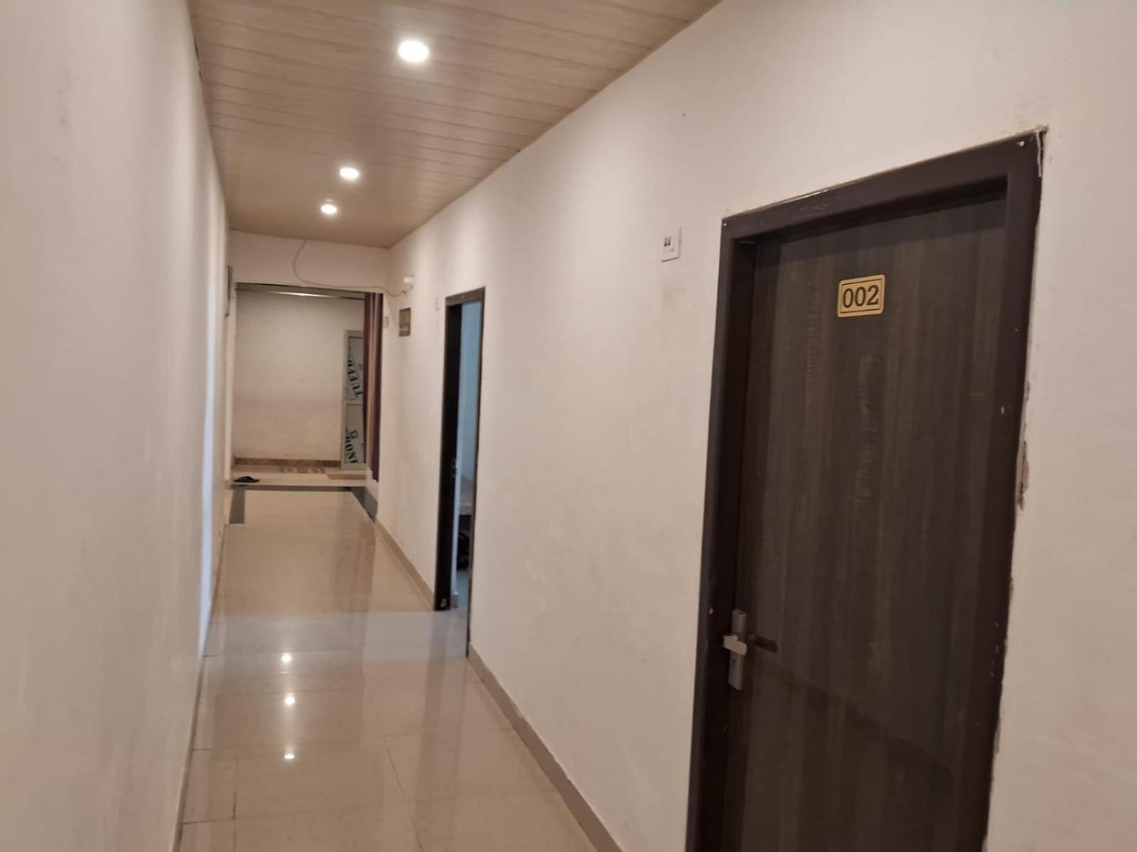 Rk Lawns Gonda Exterior foto